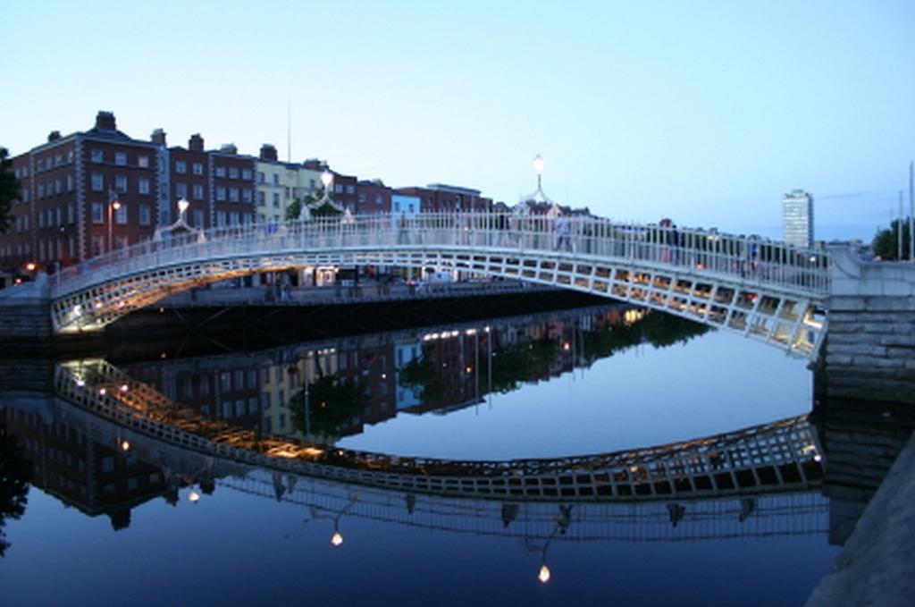 Dublin Central Inn ภายนอก รูปภาพ