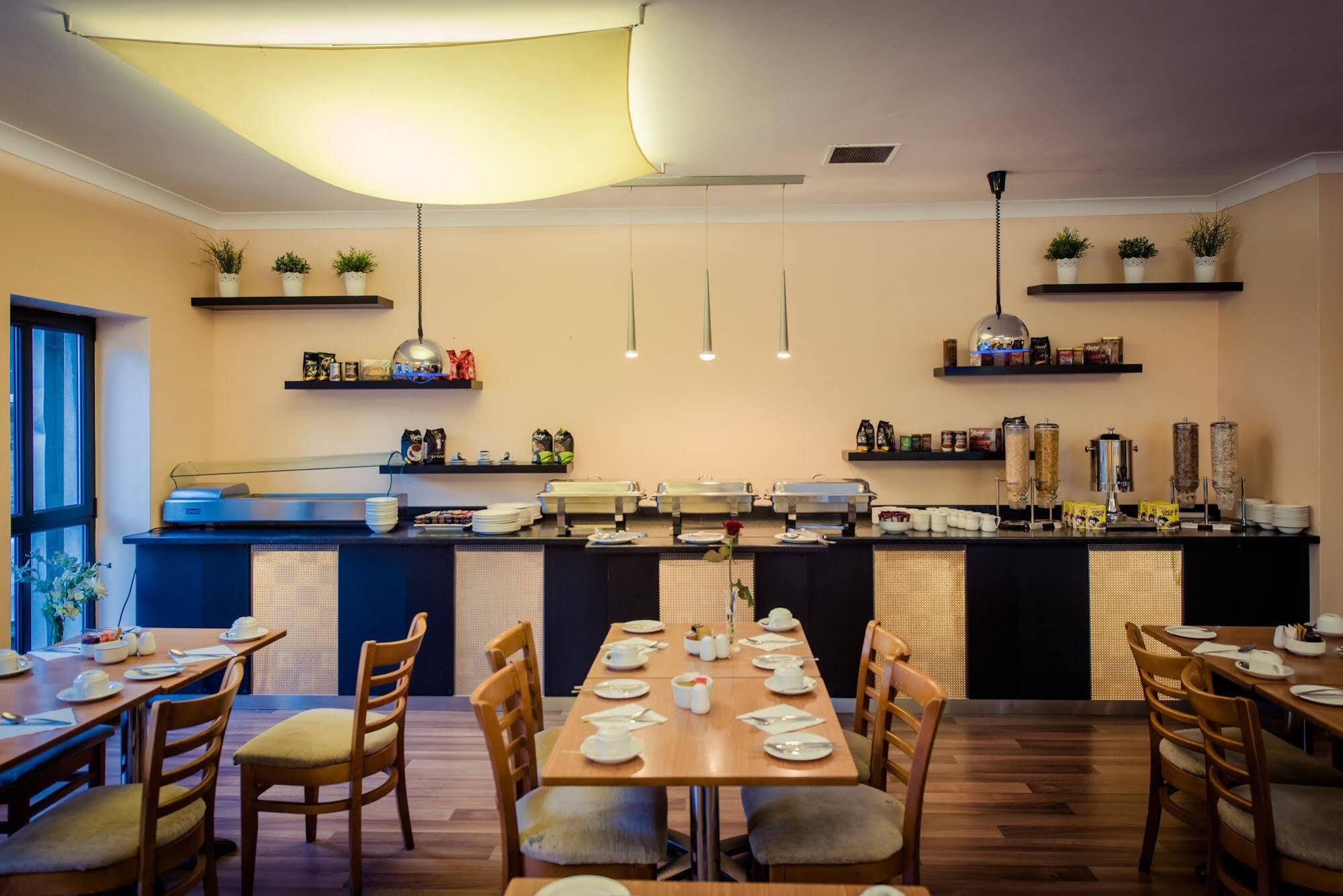 Dublin Central Inn ภายนอก รูปภาพ